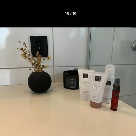 With Jacuzzi Villa *