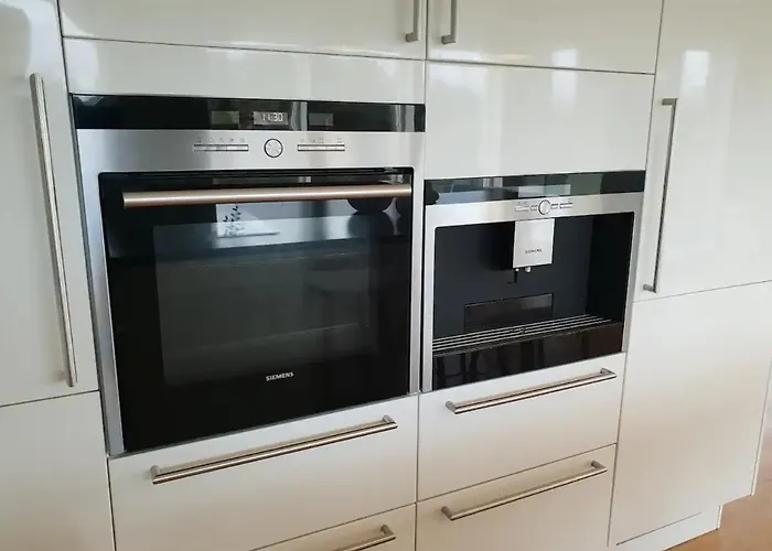 With Jacuzzi Bjoroyna